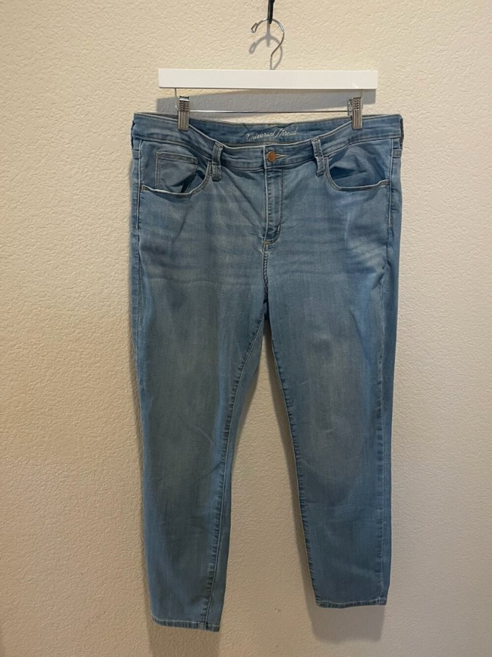 Universal Threads Skinny Jeans